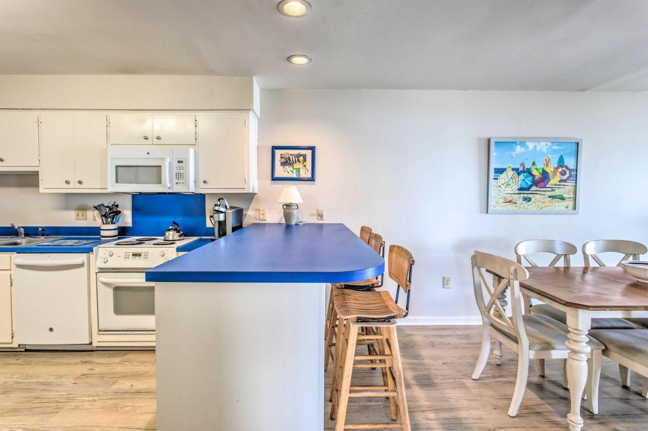 Bright Beachy Condo With Boardwalk Access And Patio! Миртл-Бич Экстерьер фото